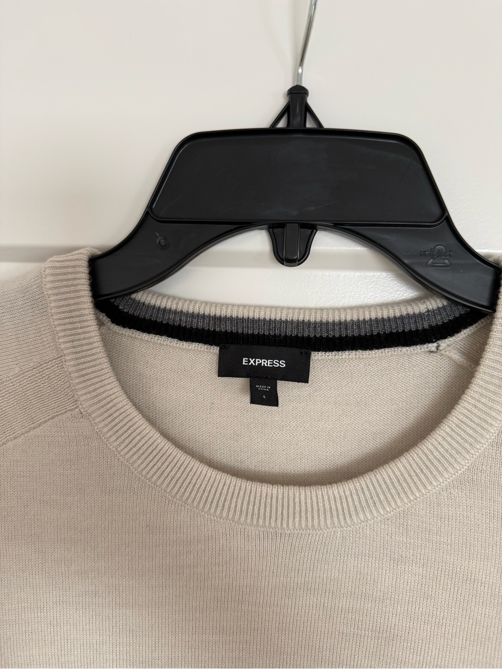 Express Men's Crewneck Sweater in Light Beige - Picture 2 of 3